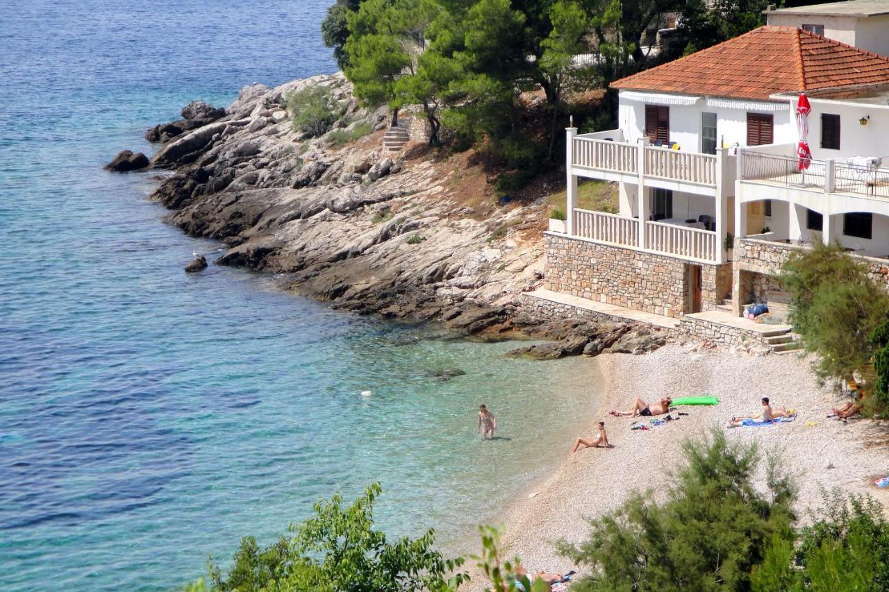 Seaside Secluded Apartments Cove Tvrdni Dolac, Hvar - 12655 Gdinj Екстериор снимка