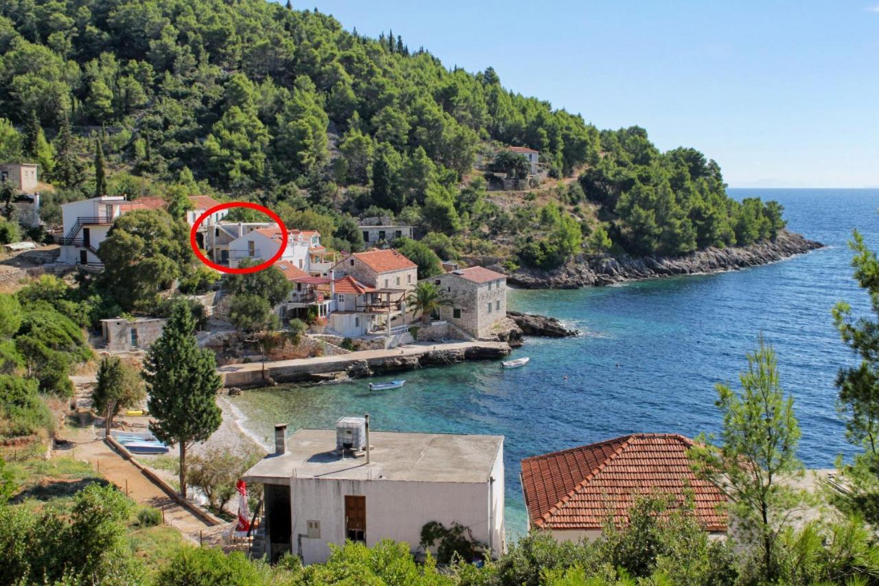 Seaside Secluded Apartments Cove Tvrdni Dolac, Hvar - 12655 Gdinj Екстериор снимка
