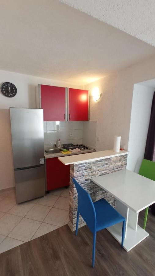 Seaside Secluded Apartments Cove Tvrdni Dolac, Hvar - 12655 Gdinj Екстериор снимка